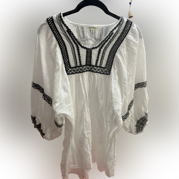 Max Studio Embroidered Peasant Boho 100% Cool Cotton White/Blk Tag M-Fit… - Picture 4 of 16